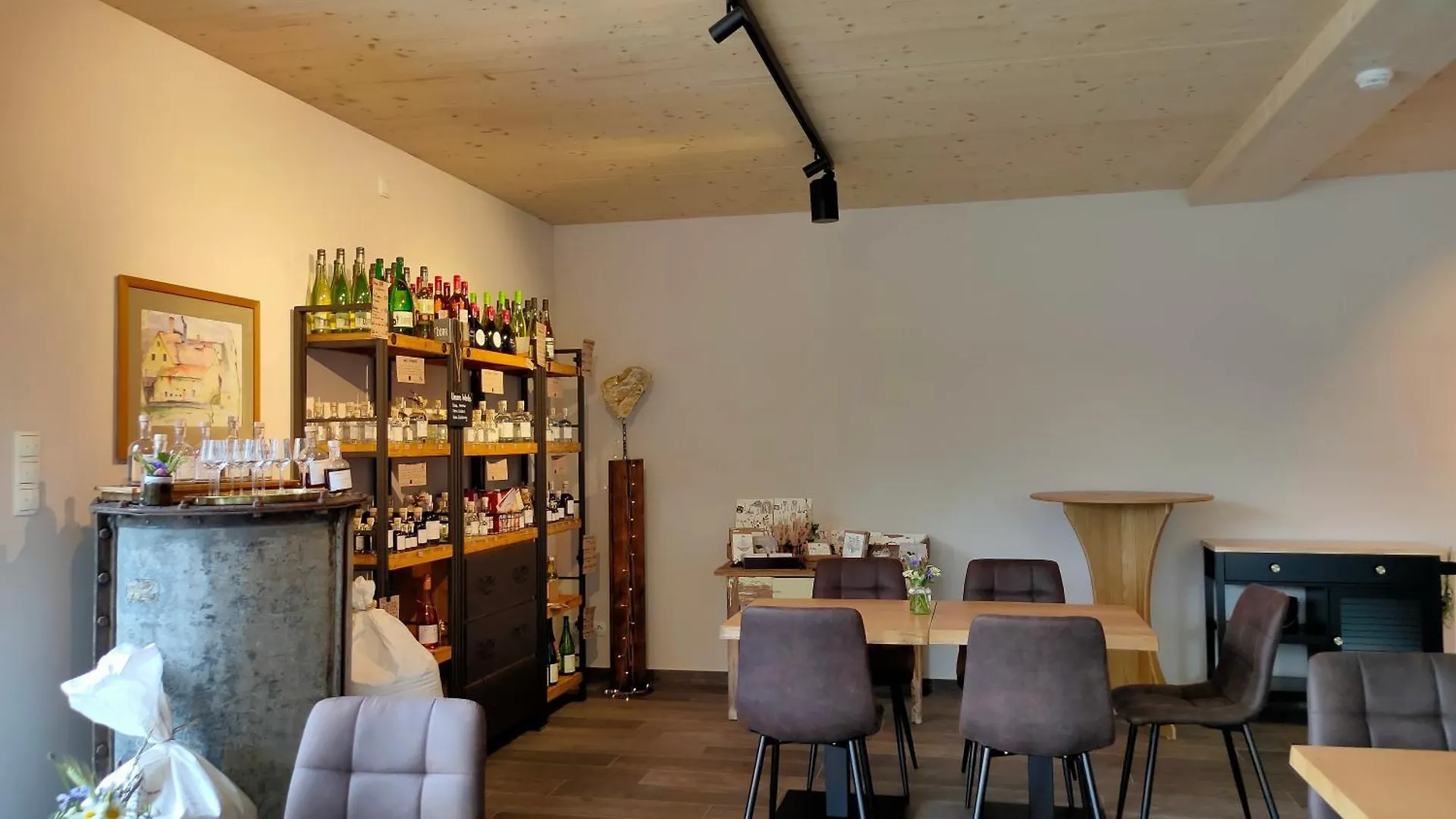 Das Herzstueck - Schaubrennerei, Hausbrauerei & Apartments Burghaslach 0*,